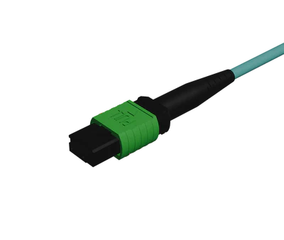 Connecteur MPO à contact physique angulaire sur multimode OM4